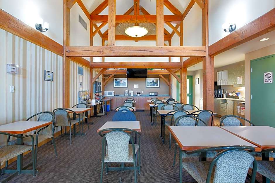 Lakeview Inns & Suites - Okotoks