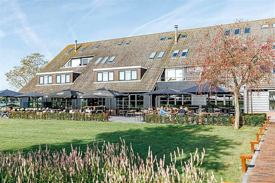 Hotel Sportsbar & Brasserie Dorhout Mees