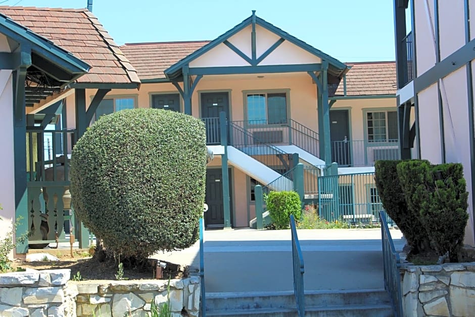Best Whittier Inn