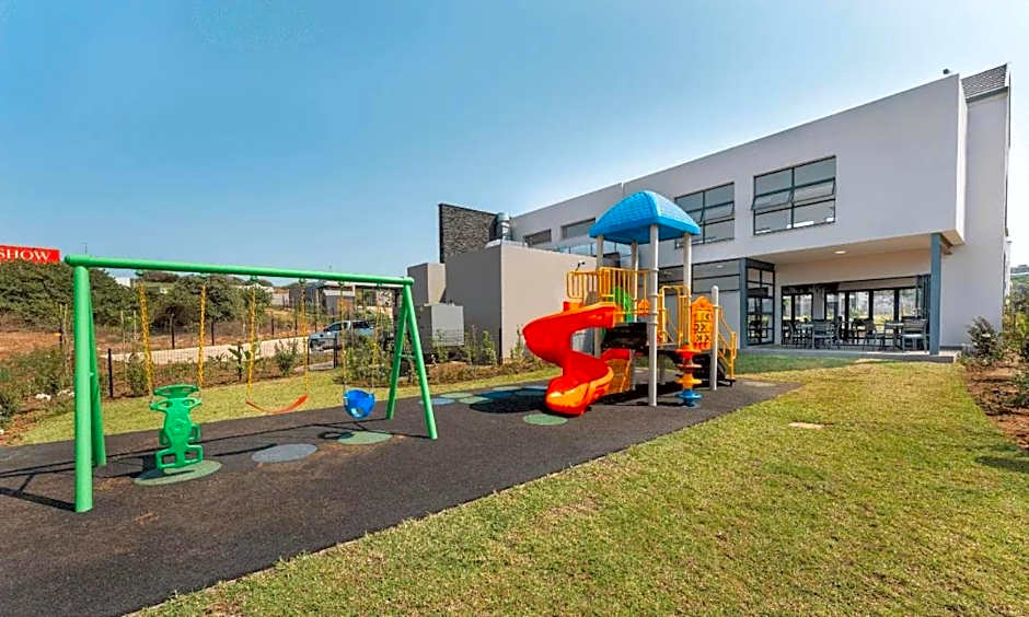 Spacious Ballito Village Apartment