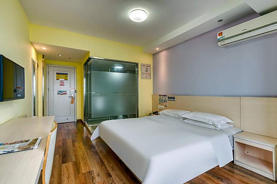 7 Days Inn Yantai Development Zone Bathing Beach