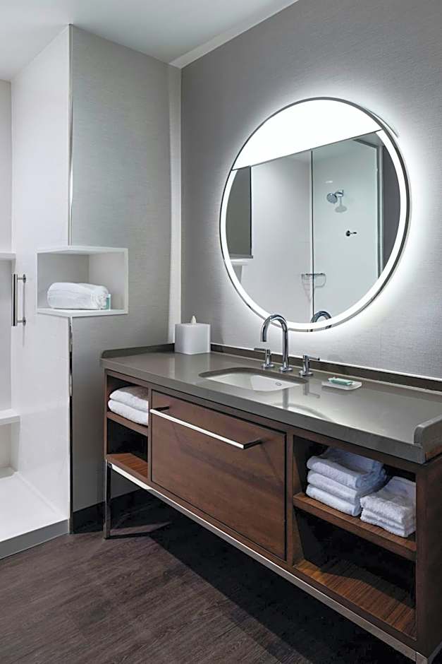 Courtyard by Marriott St Paul Downtown
