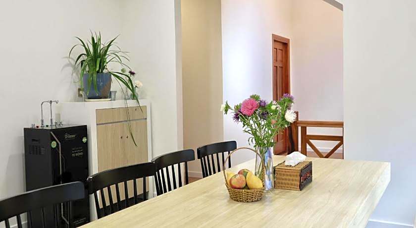 Hoang Loc Villa Hotel