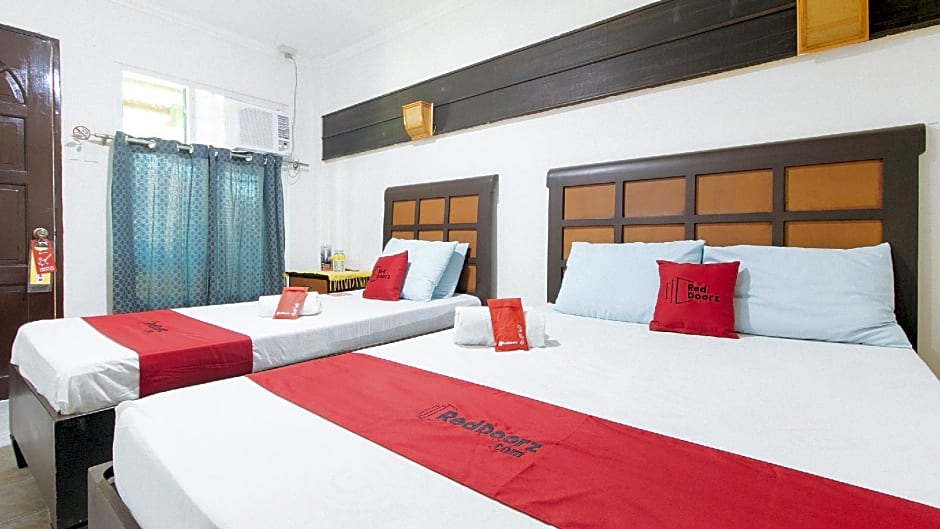 RedDoorz Plus @ Rio Grande de Laoag Resort Hotel Ilocos Norte