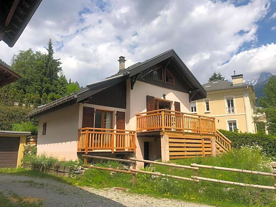 "Chalet Bobo" cosy & magnifique vue Chx Sud