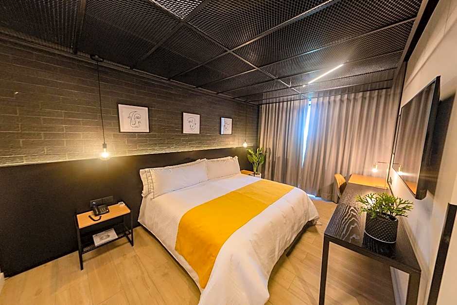 FULTON Business Luxury HOTEL