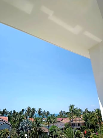 Deluxe City View-Double Bed