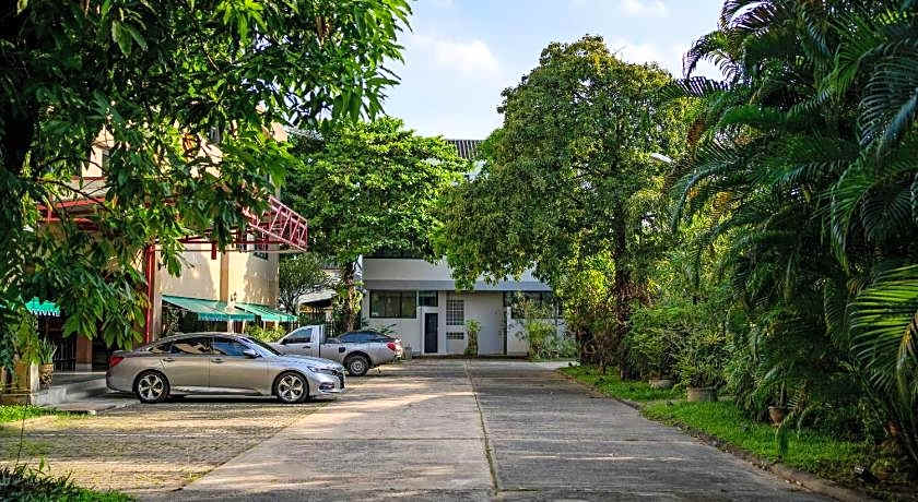 Srisomthai Hotel