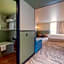 voco Paris  Porte de Clichy By IHG