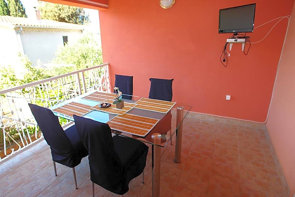 Apartments Andro