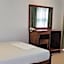 Empire Valley Hotel