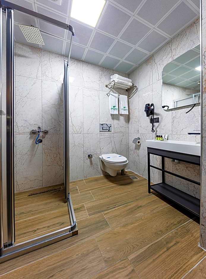 Lenora Airport Hotel