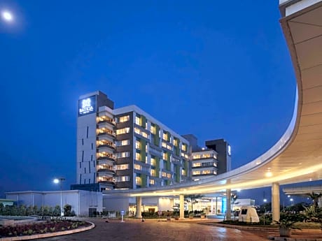 Batiqa Hotel And Apartments - Karawang