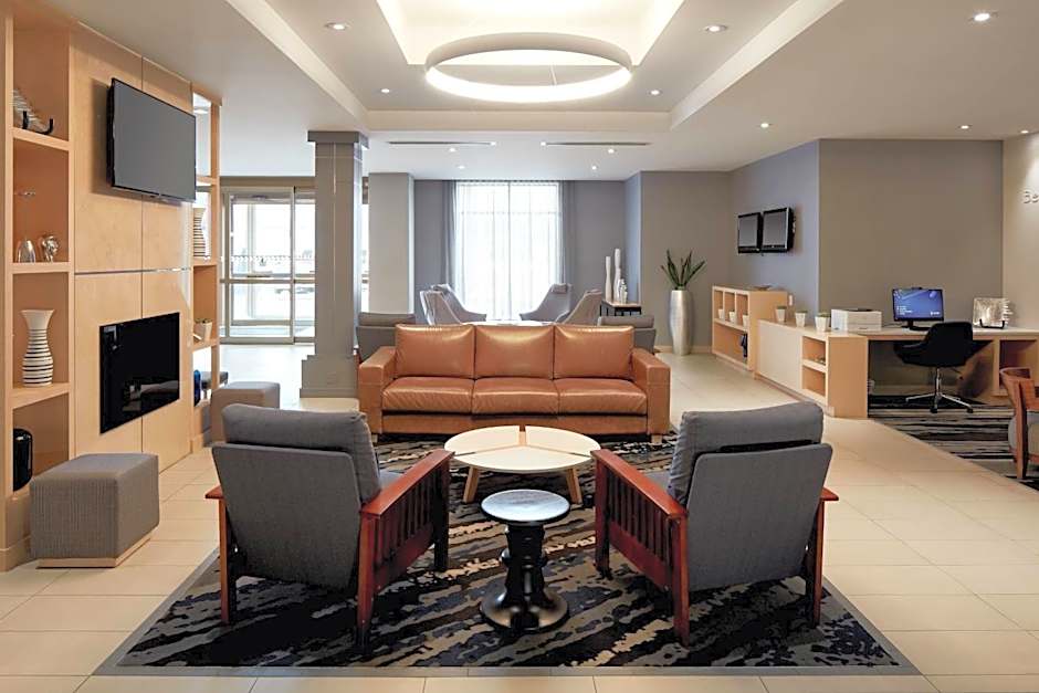 Fairfield Inn & Suites by Marriott Montreal Airport