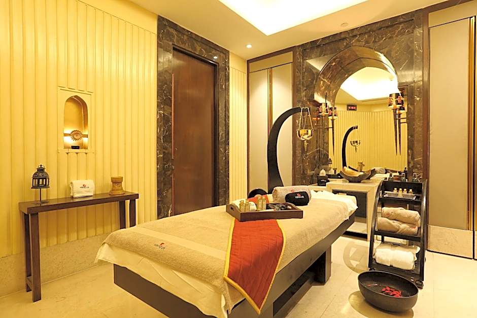 Crowne Plaza New Delhi Mayur Vihar Noida By IHG