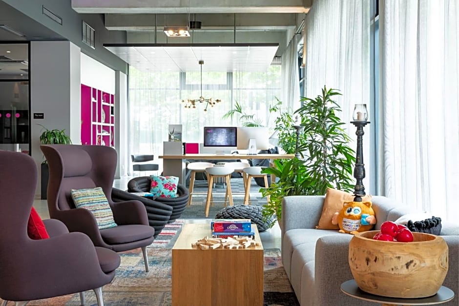 Moxy by Marriott Frankfurt Eschborn