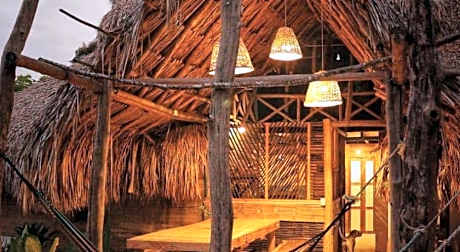 La esquina lejana ecolodge