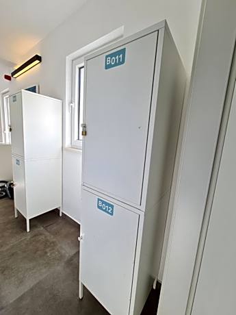 Bed in 6-Bed Female Dormitory Room