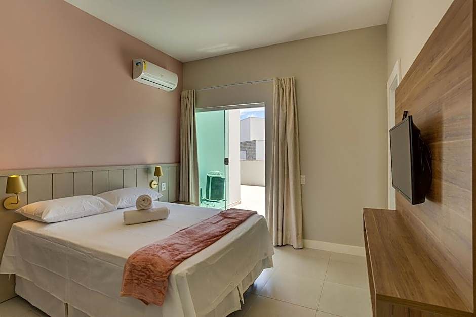 Family Friendly - Luxo, Piscina Privada e Vista para o Mar!