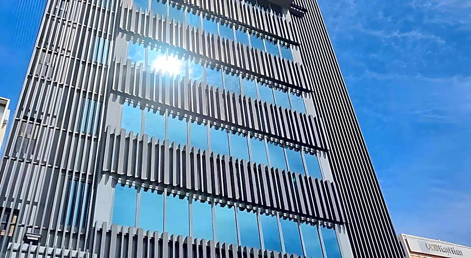 Frame Hotel