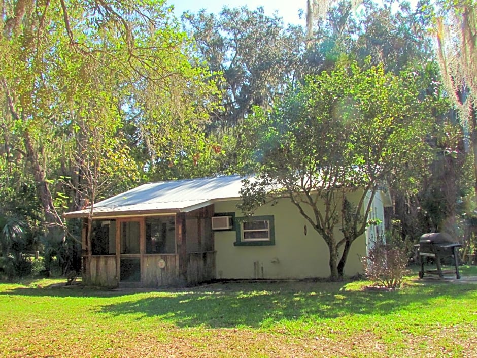The Yearling Cabins