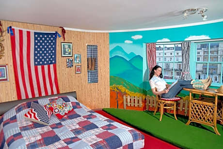 Single Room - Do Knit Disturb