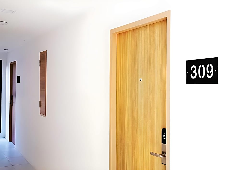 B2 Mukdahan Boutique and Budget Hotel