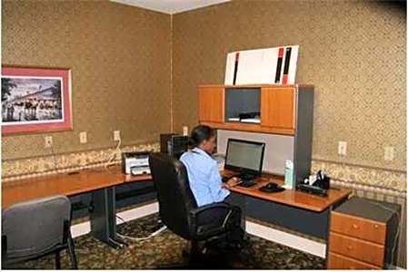 Hampton Inn By Hilton Laplace