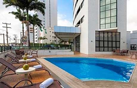 Quality Suites Natal