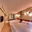 No. 9 Hotel