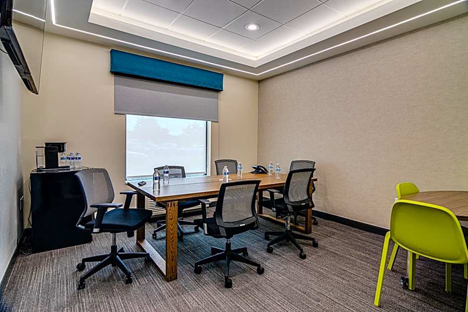 Home2 Suites by Hilton Bolingbrook Chicago