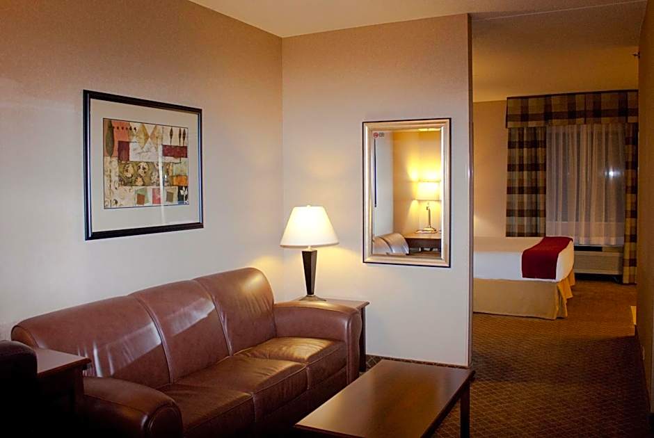 Holiday Inn Express Mentor Banquet Center By IHG