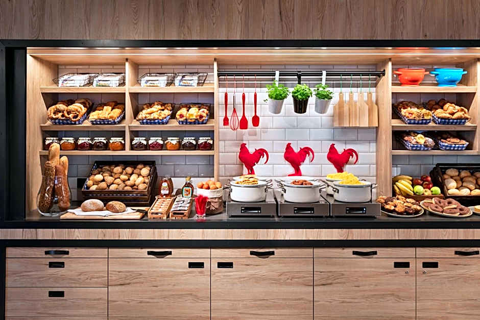 Moxy Duesseldorf City