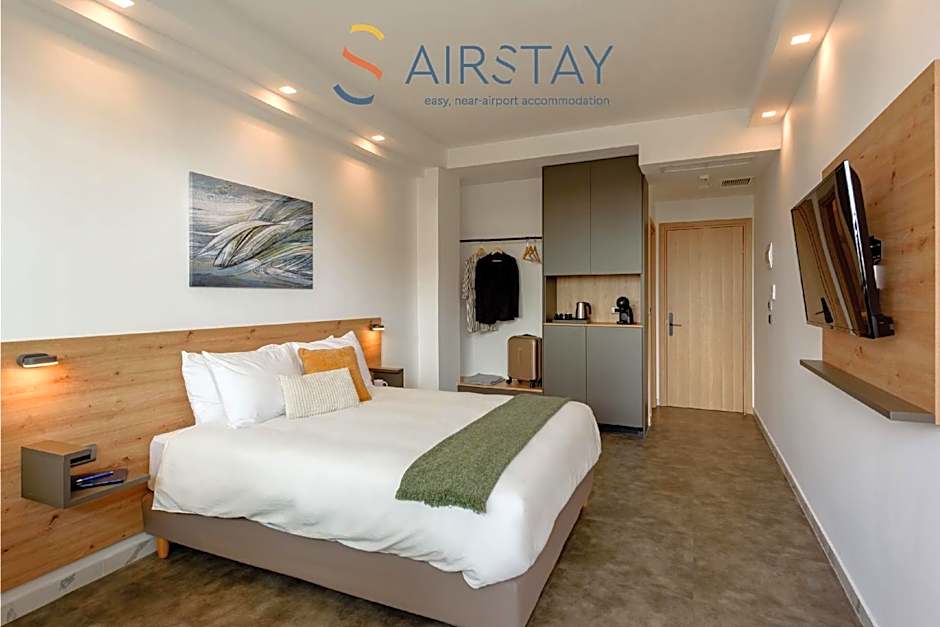 Zed Smart Property Airport by Airstay