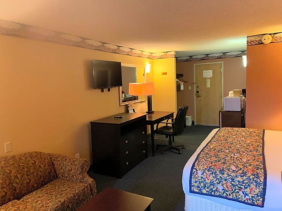 Lincoln Inn Express Hotel and Suites