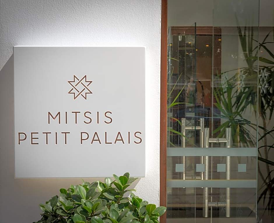 Mitsis Petit Palais Beach Hotel