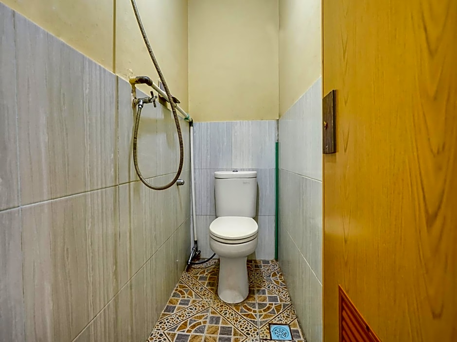 OYO 90161 Hotel Lendosis Pipa Reja Angkatan 66