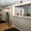 Americas Best Value Inn & Suites Detroit Lakes