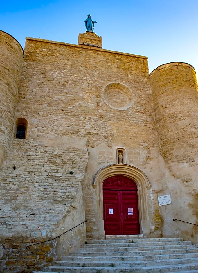 Première Classe Istres