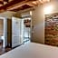 Chianti B&B Design infinity pool shared