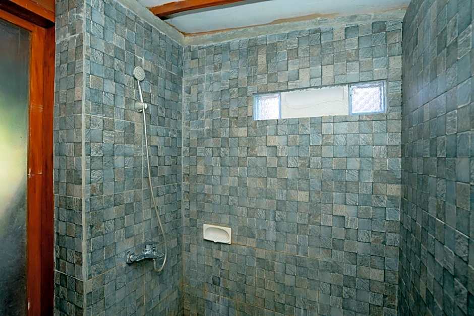 RedDoorz Syariah near Lombok Epicentrum Mall