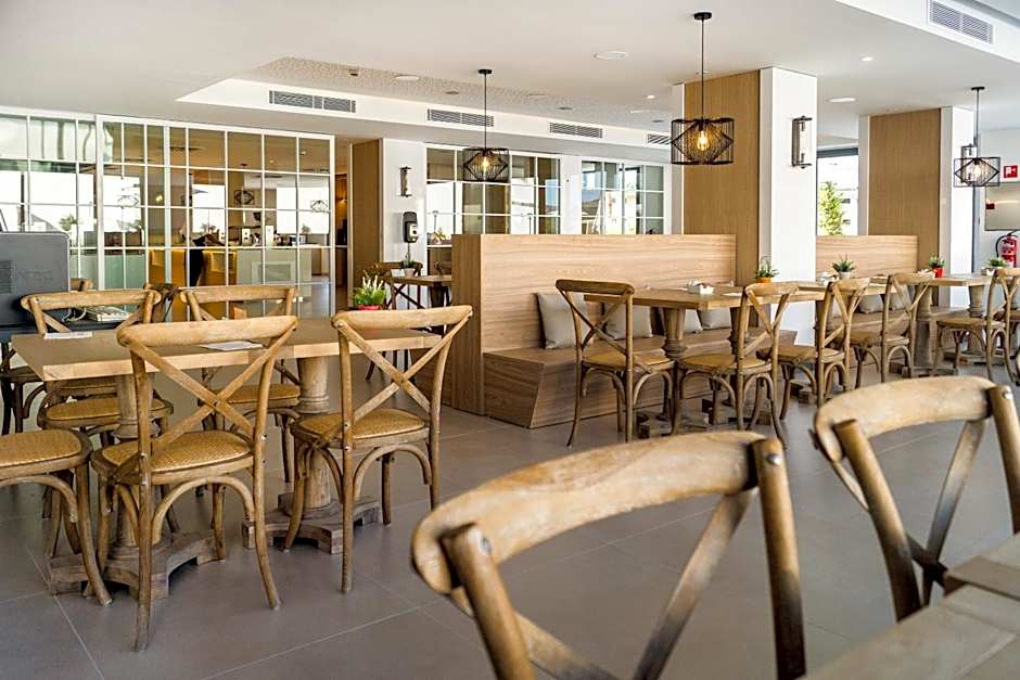 Tomir Portals Suites