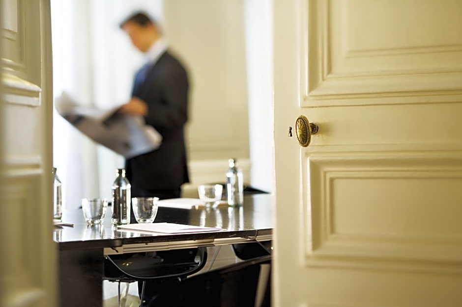 Hotel Le Jardin de Neuilly