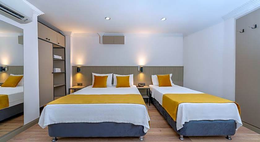 Lemon Hotel