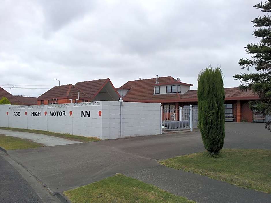 Ace High Motor Inn