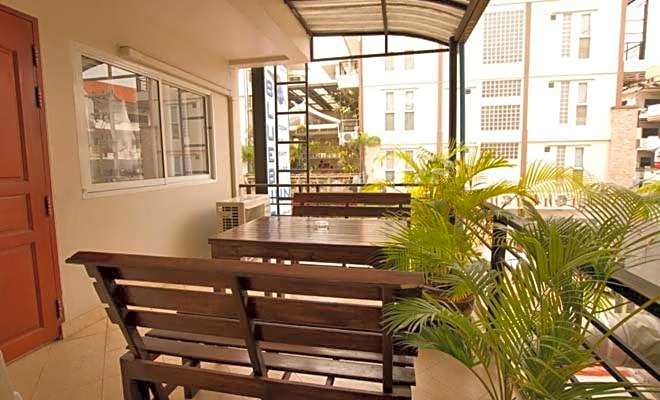 Bluebird Inn Pattaya