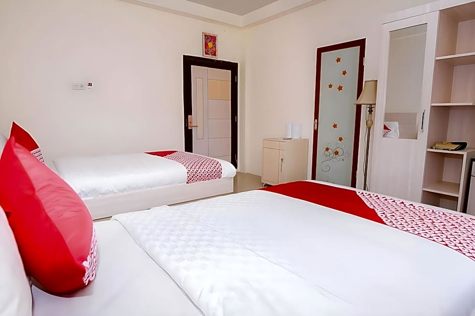 OYO 854 UB Caisar Hotel