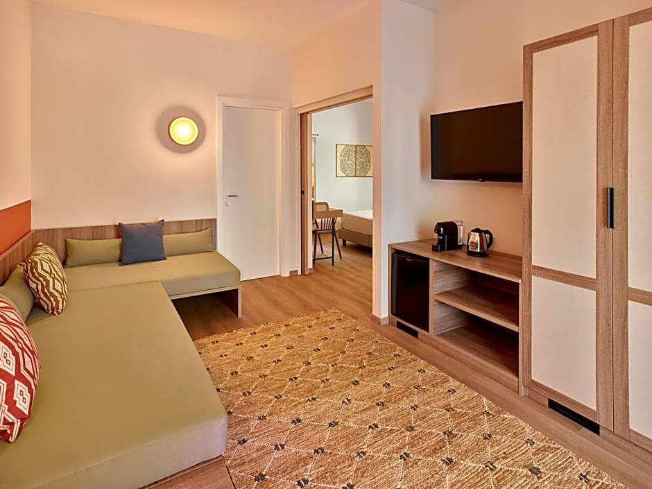 Photo 1 of 6 of Suite, Garden View