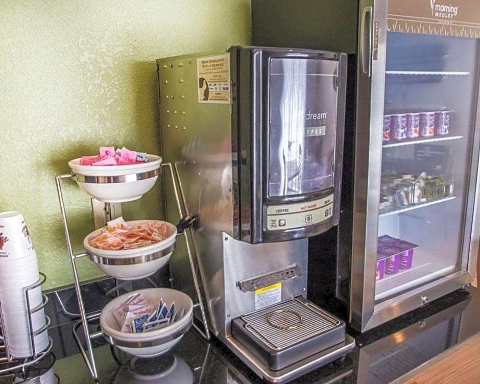 Sleep Inn & Suites Niantic