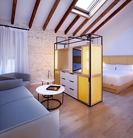 Junior Suite with Terrace